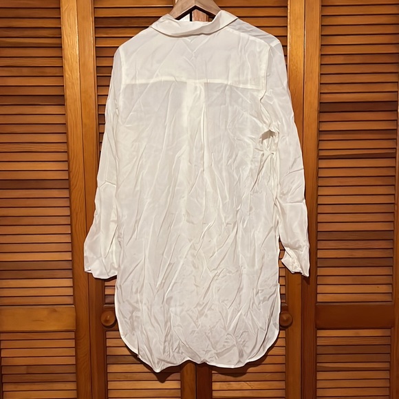 Lattelier Oversized Button-Down Shirt - Picture 7 of 12